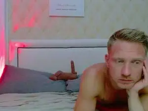 Cam4 Nude Webcam of JessSteve