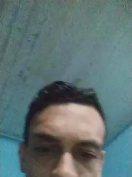 Cam4 Live Sex of RobertLuz