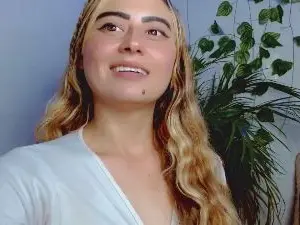 Cam4 Adult Video Chat of SabrinaOlson