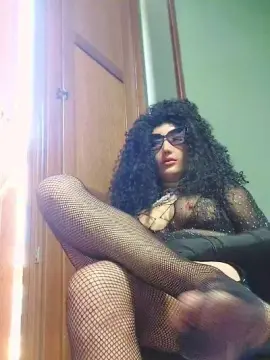 Cam4 Adult Video Chat of Travesta2020