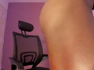 Cam4 Live Sex of Latrellx
