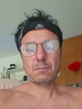 Cam4 Live Porn of Akunapatata81