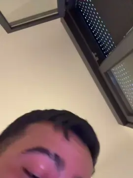Cam4 Free Live Porn of alejandro2402