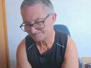 Cam4 Sex Chat of bigballnz