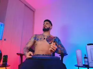 Cam4 Free Live Porn of amodeus_bael