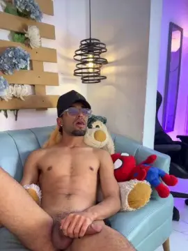 Cam4 Nude Webcam of Michael_Hanks