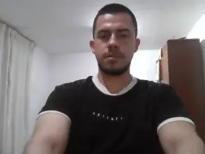 Cam4 Live Porn of apolo257