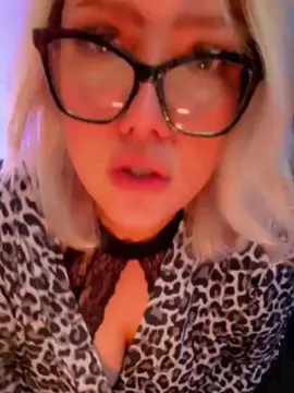 Cam4 Best live sex cam show of SensualMinx