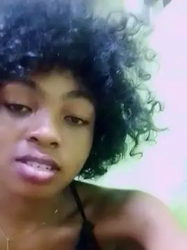 Cam4 Live Porn of elia220