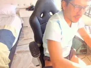 Cam4 Live Sex Cam of damian_fat_dick