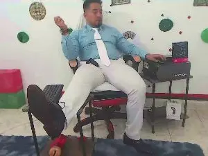 Cam4 Sex Chat of KalethBigDick88