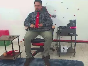 Cam4 Live Sex Cam of KalethBigDick88