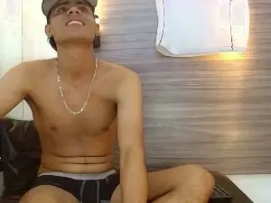 Cam4 Watch Live Sex Cams of Lelehott01
