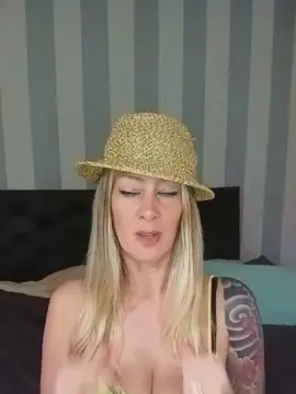 Cam4 Free Porn Cam of Vanuchita