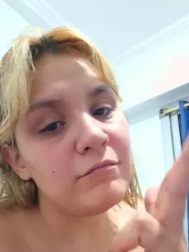 Cam4 Live Sex Cam of crazygirlfun1
