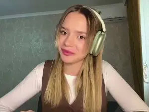 Cam4 Sex Chat of OuidaWilfong