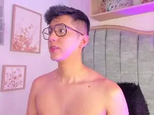 Cam4 Adult Webcams of Dannyy_Bloom