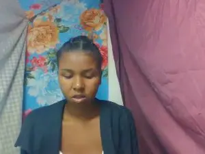Cam4 Watch Live Sex Cams of Rasoazety28