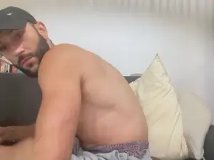 Cam4 Nude Webcam of Roylarry
