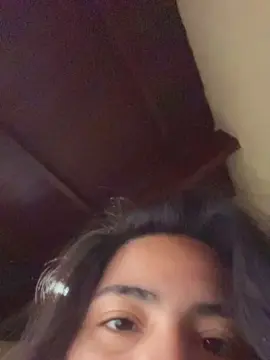 Cam4 Live Sex Cam of aguztima