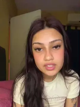 Cam4 Live Sex of kamm27