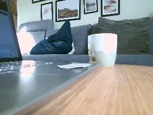 Cam4 Free Live Porn of Asslicker4y