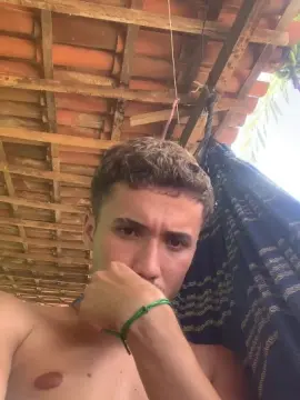 Cam4 Live Porn of CaioBernardi