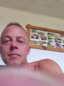 Cam4 Nude Webcam of sexybi61