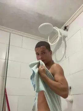 Cam4 Free Porn Cam of lucas7285