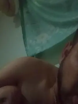 Cam4 Sex Cam of Kiing69