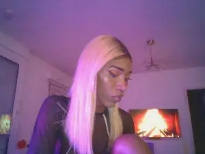 Cam4 Live Sex of Maciell_XX