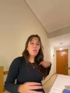 Cam4 Sex Cam of Queenyes
