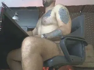 Cam4 Live Sex Cam of leon_1717