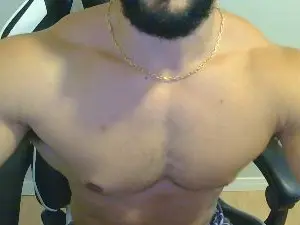 Cam4 Adult Webcam of CaesarTheKing