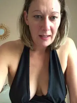 Cam4 Sex Chat of Susanna86