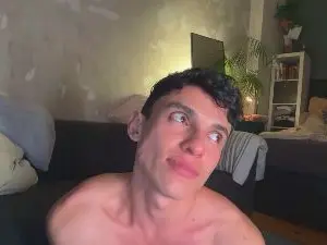 Cam4 Sex Cam of Heikhoe69