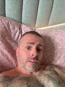 Cam4 Free Porn Cam of RagingRomeo