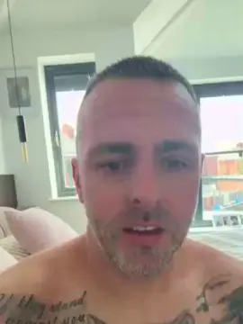 Cam4 Adult Webcams of RagingRomeo