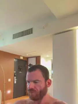 Cam4 Free Live Porn of Bighairytopping