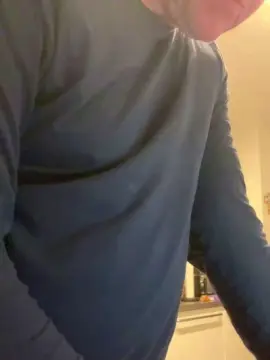 Cam4 Nude Webcam of Faggot1967