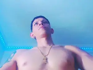 Cam4 Free Porn Cam of Eugy_dirty2022