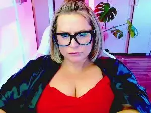 Cam4 Watch Live Sex Cams of diana_goddess
