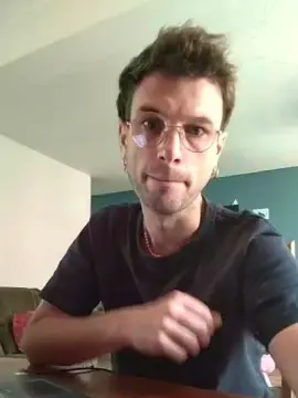 Cam4 Private Sex Chat of frenchyhothairy