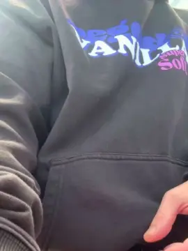 Cam4 Live Sex of Mr_02_93