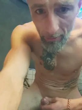 Cam4 Watch Live Sex Cams of michalmagiczny