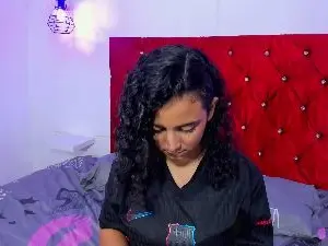 Cam4 Free Porn Cam of SexyFoxy_