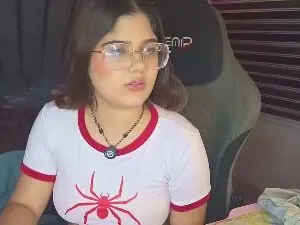 Cam4 Live Porn of AliceP0