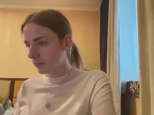 Cam4 Watch Live Sex Cams of RobertoMaaske