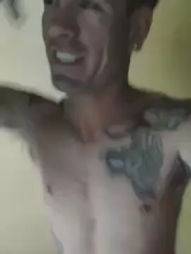 Cam4 Watch Live Sex Cams of emiliano_benit3