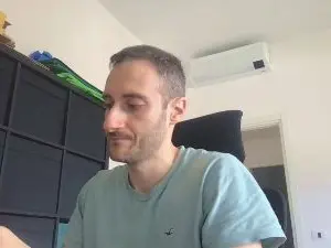 Cam4 Adult Webcam of LukaShyGuy225